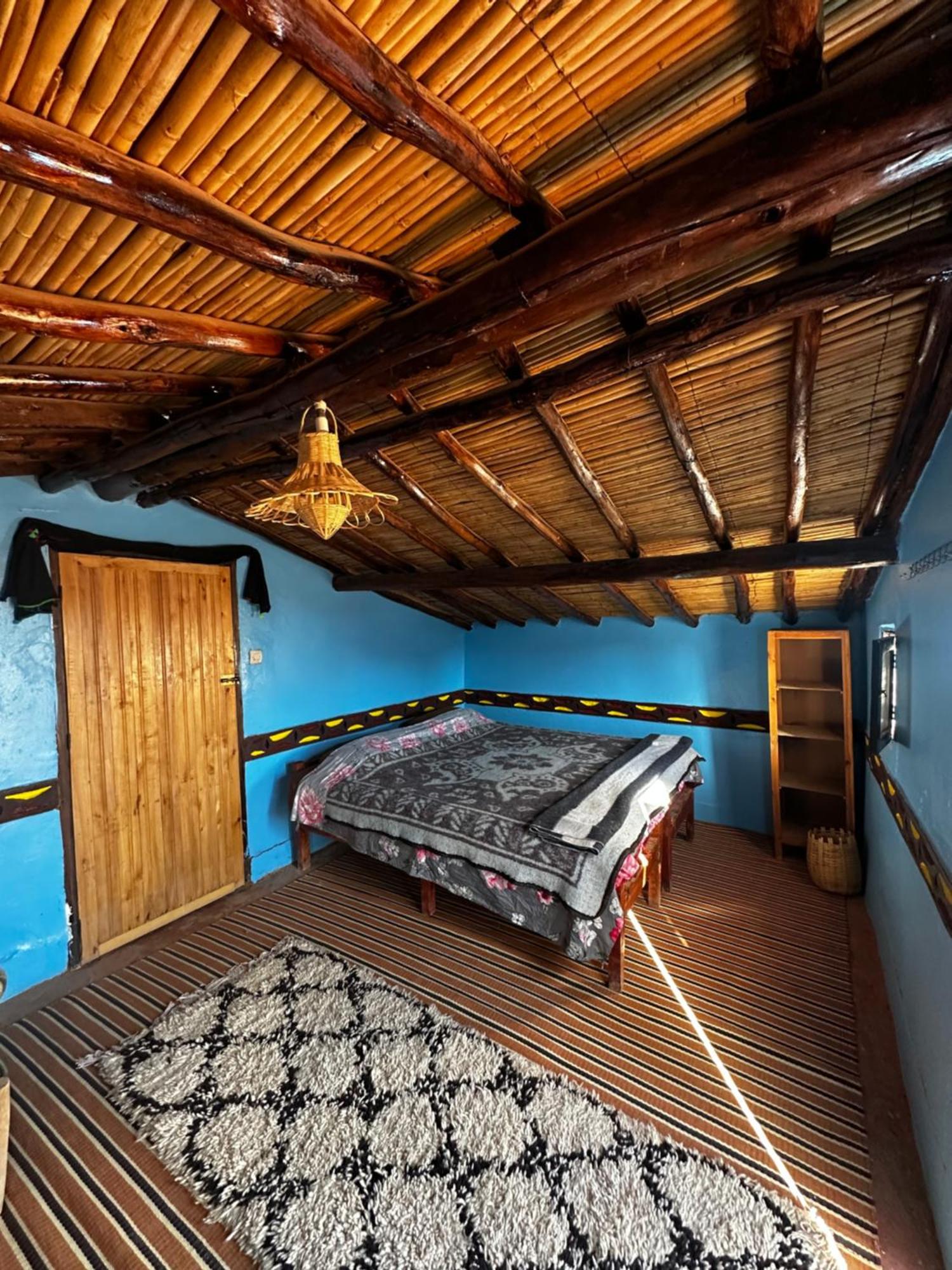 Campsite Desert Tours & Camp Chraika *